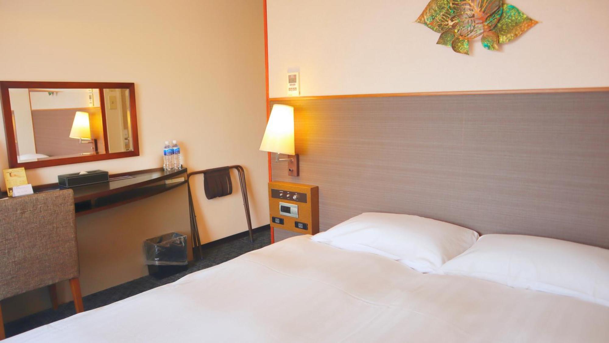 Premier Hotel Nakajima Park Sapporo Bagian luar foto A room at the hotel
