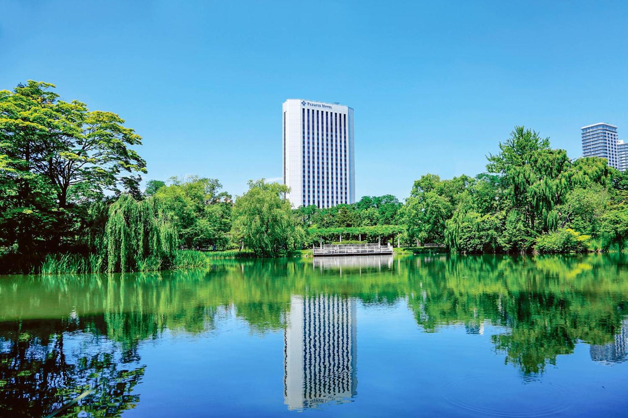Premier Hotel Nakajima Park Sapporo Bagian luar foto
